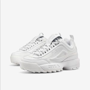 Woman’s Fila Disruptor ll shoes